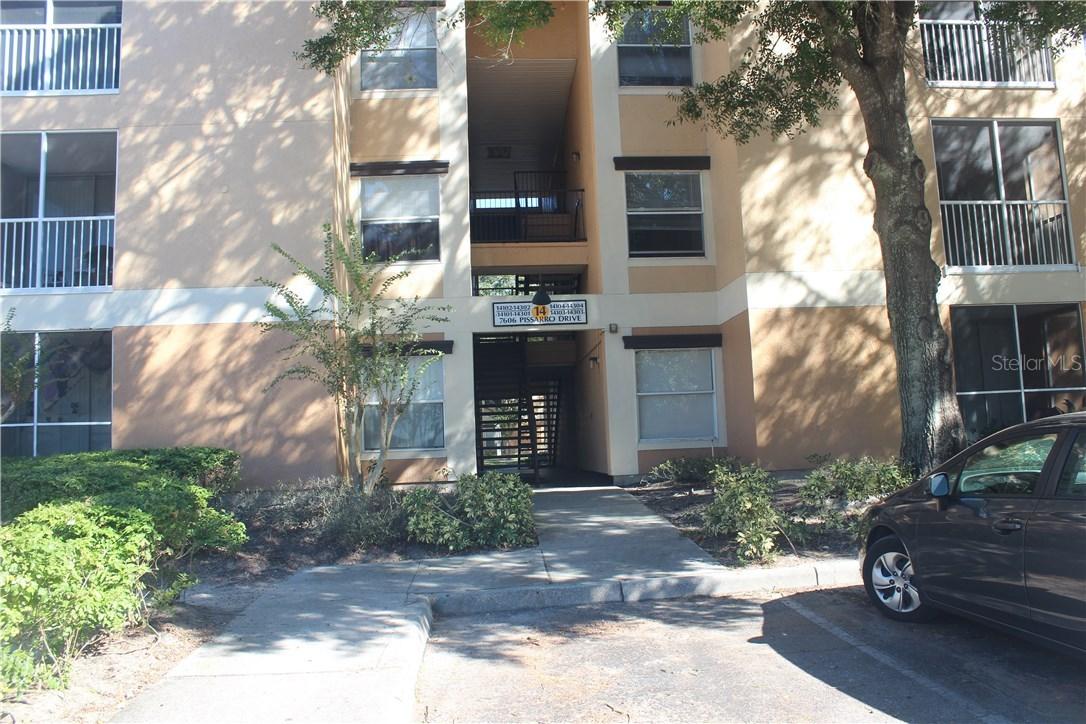 7606 Pissarro Dr. #302, Orlando, FL 32819