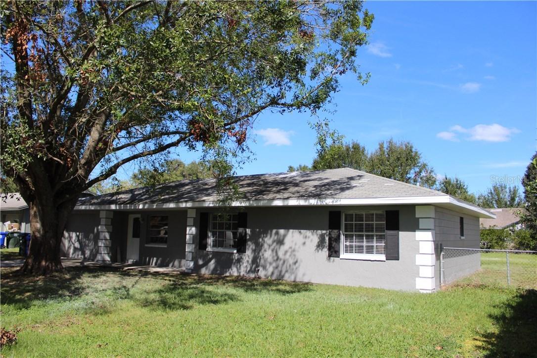 2028 Woodbriar Loop, Lakeland, FL 33813
