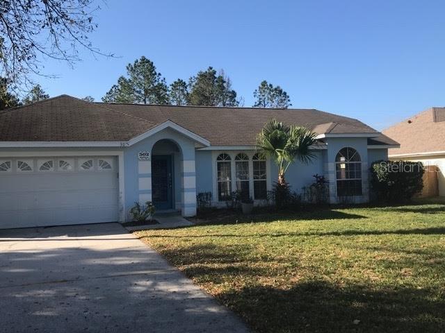 302 Montana Ave., Davenport, FL 33897