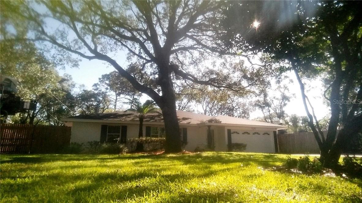 735 Lake Ave., Altamonte Springs, FL 32701