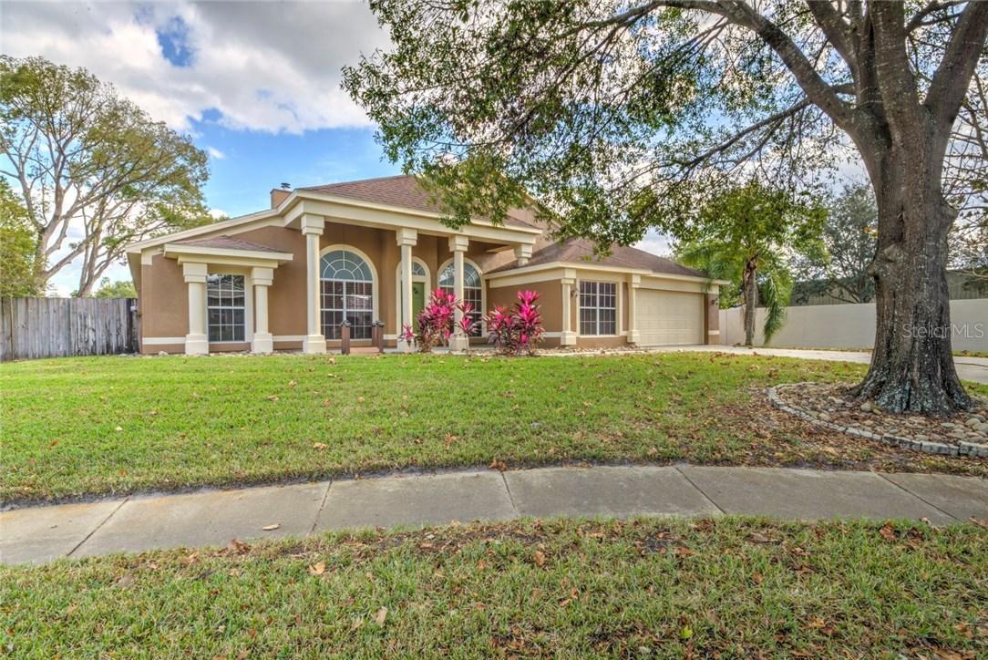 9255 Bent Arrow Cove, Apopka, FL 32703