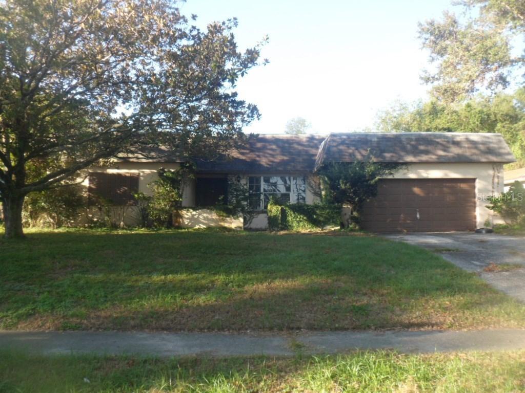 320 Barclay Ave., Altamonte Springs, FL 32701