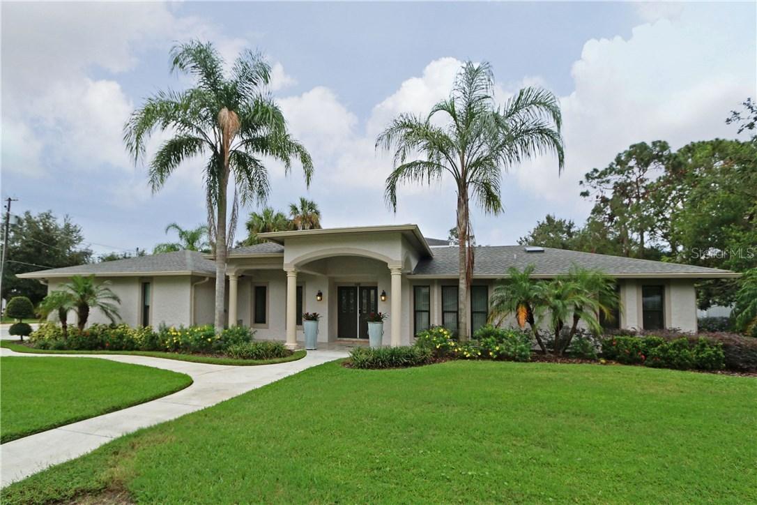 208 E 2nd Ave., Windermere, FL 34786