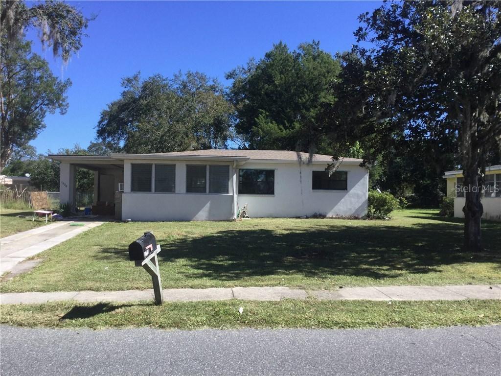 1006 Glenridge Dr., Leesburg, FL 34748