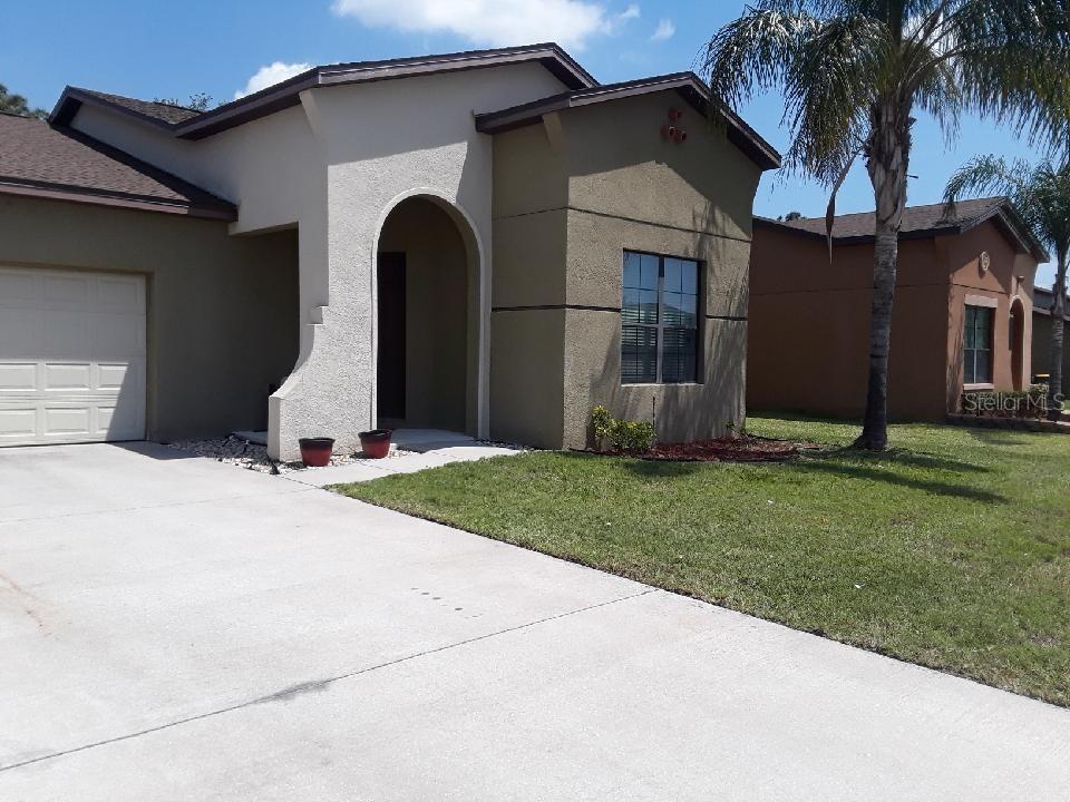 4623 Doral Park Ave., Kissimmee, FL 34758