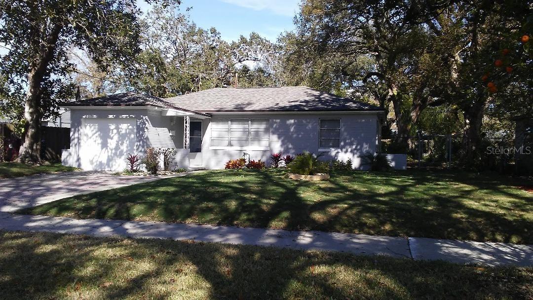 2009 Stanley St., Orlando, FL 32803