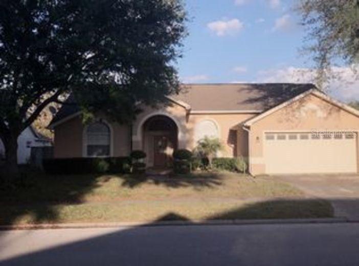 1641 Parkglen Cir., Apopka, FL 32712