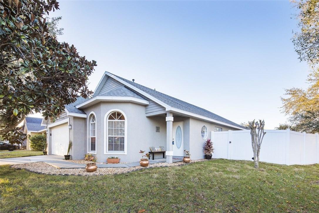 104 Bridgeton St., Davenport, FL 33896