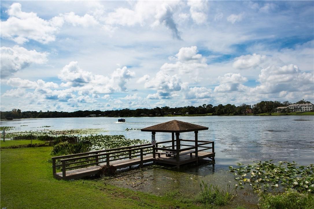 444 Meadowood Blvd., Fern Park, FL 32730