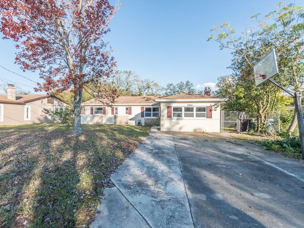 1103 N Palm Ave., Kissimmee, FL 34741