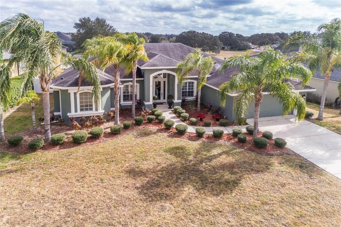 23210 Oak Cluster Dr., Sorrento, FL 32776