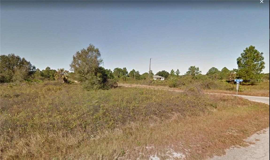 1823 Abbott Ave., Lehigh Acres, FL 33972