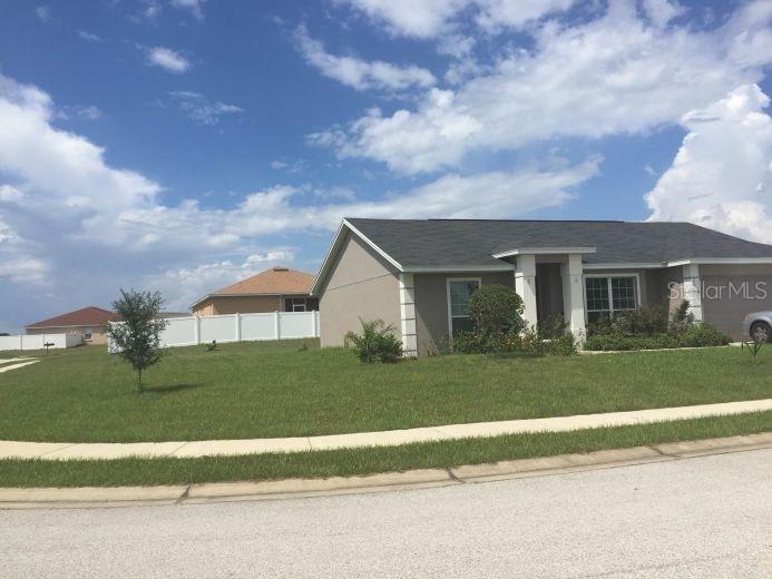 1087 Mystery Cir., Davenport, FL 33837