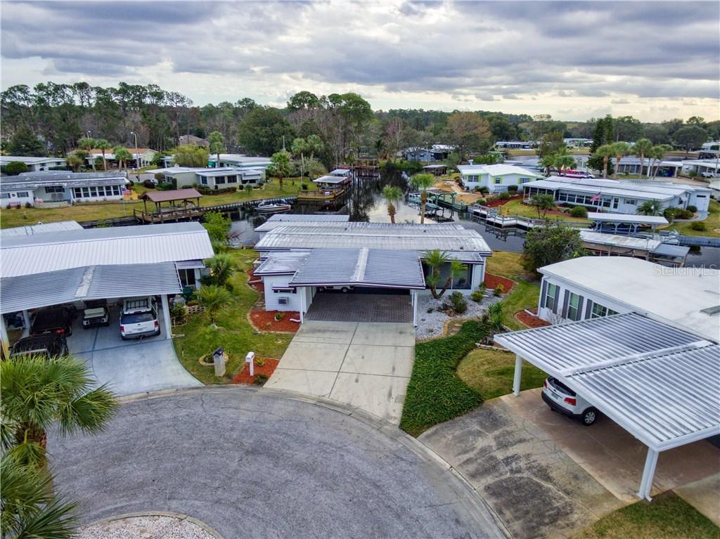 949 Todd Way, Tavares, FL 32778