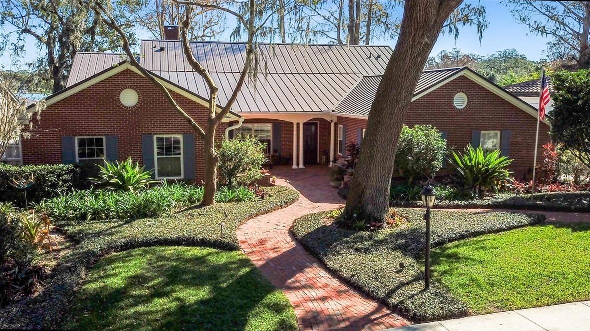 2505 Lake Shore Dr., Orlando, FL 32803