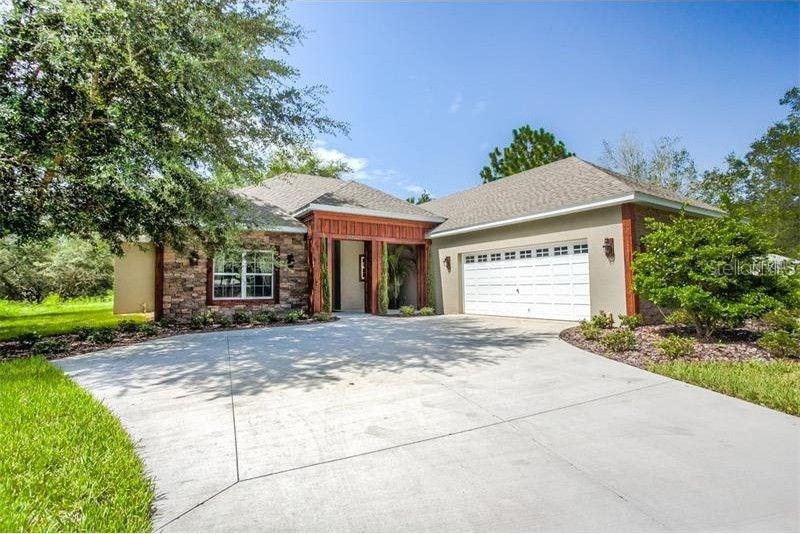 25820 Timuquana Dr., Mount Plymouth, FL 32776