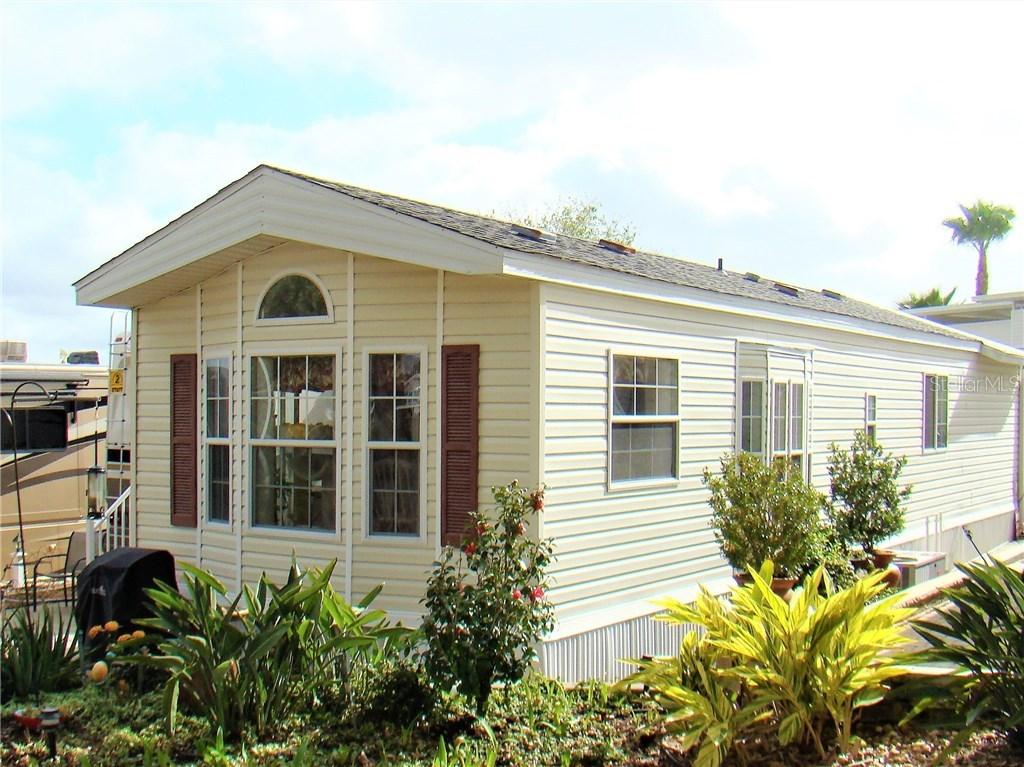 222 Broken Woods Blvd., Davenport, FL 33837