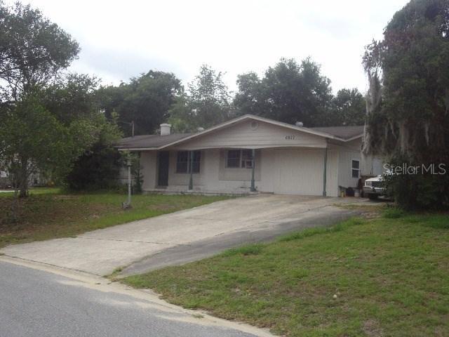 6827 Fern Cir., Leesburg, FL 34748