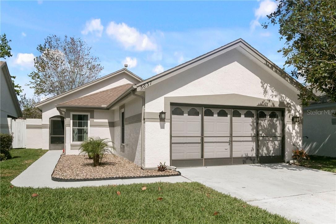 5837 Plumtree Ct., Orlando, FL 32821