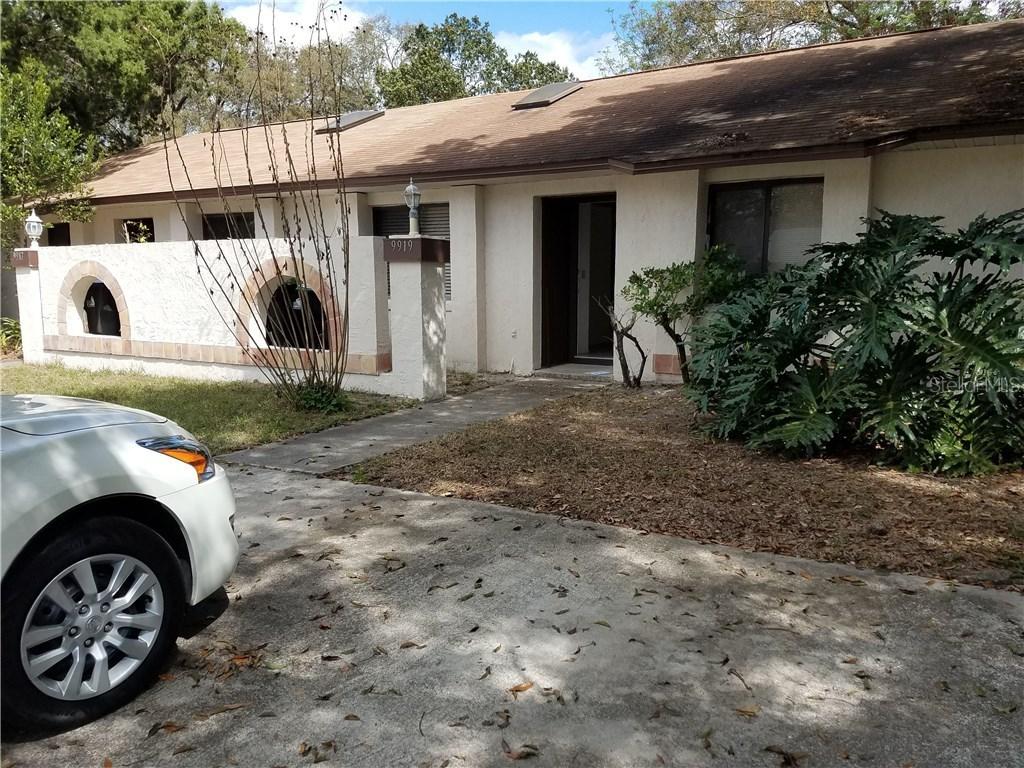 9917 Burl Way, Orlando, FL 32817