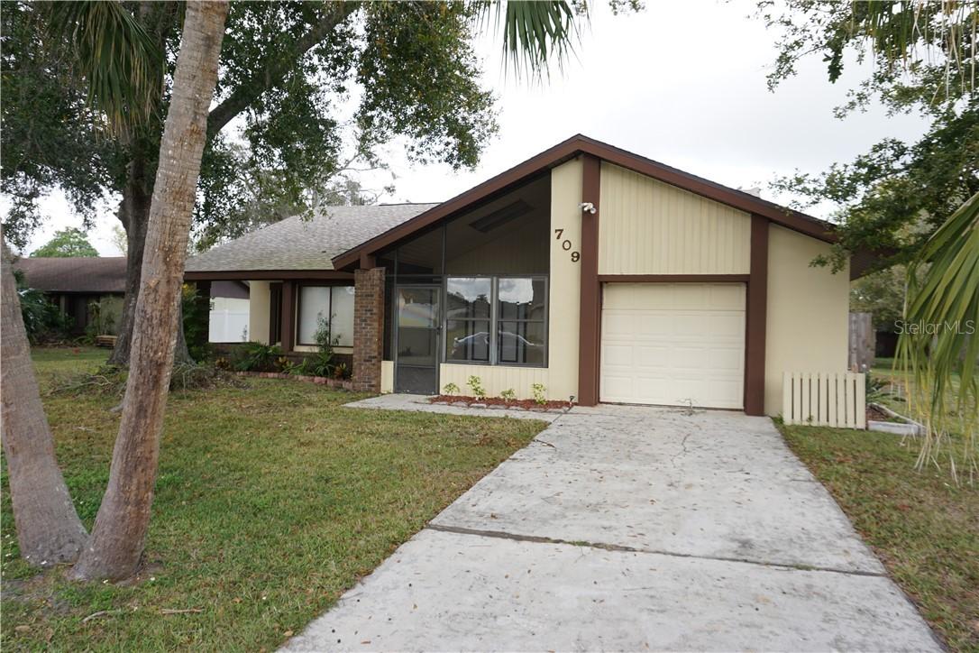 709 Wood Ln., Poinciana, FL 34759