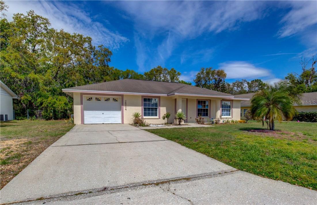 2864 Delrose Dr., Lakeland, FL 33805