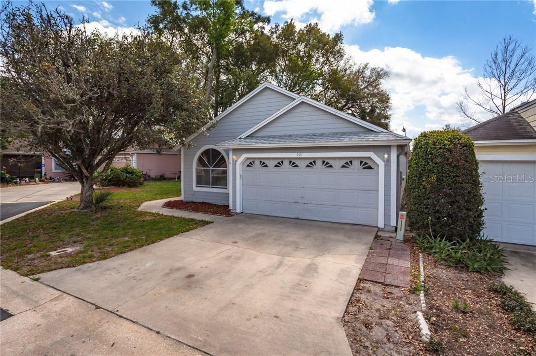 221 Kittery Ln., Apopka, FL 32703
