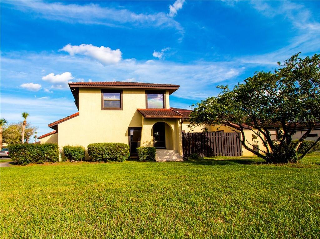 424 Hunter Cir., Kissimmee, FL 34758