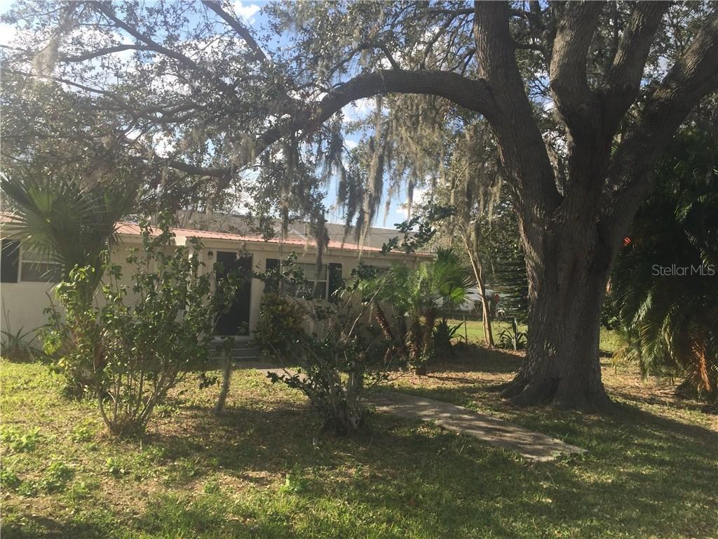 875 W Tropicana Ct., Kissimmee, FL 34741