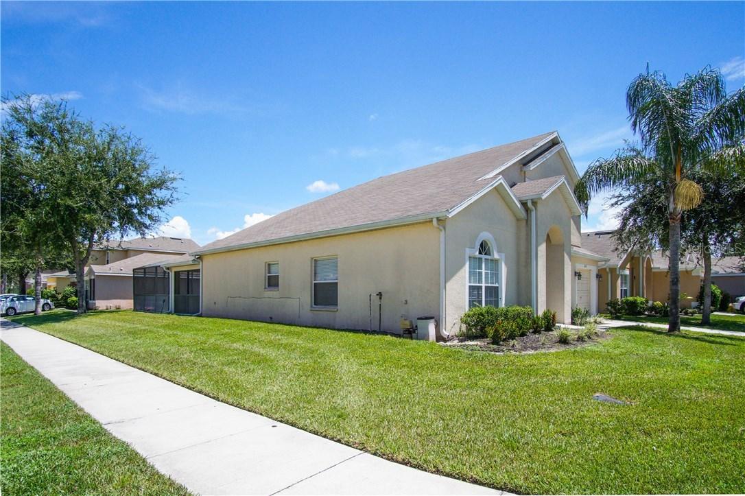 1228 Sandy Ridge Dr., Davenport, FL 33896