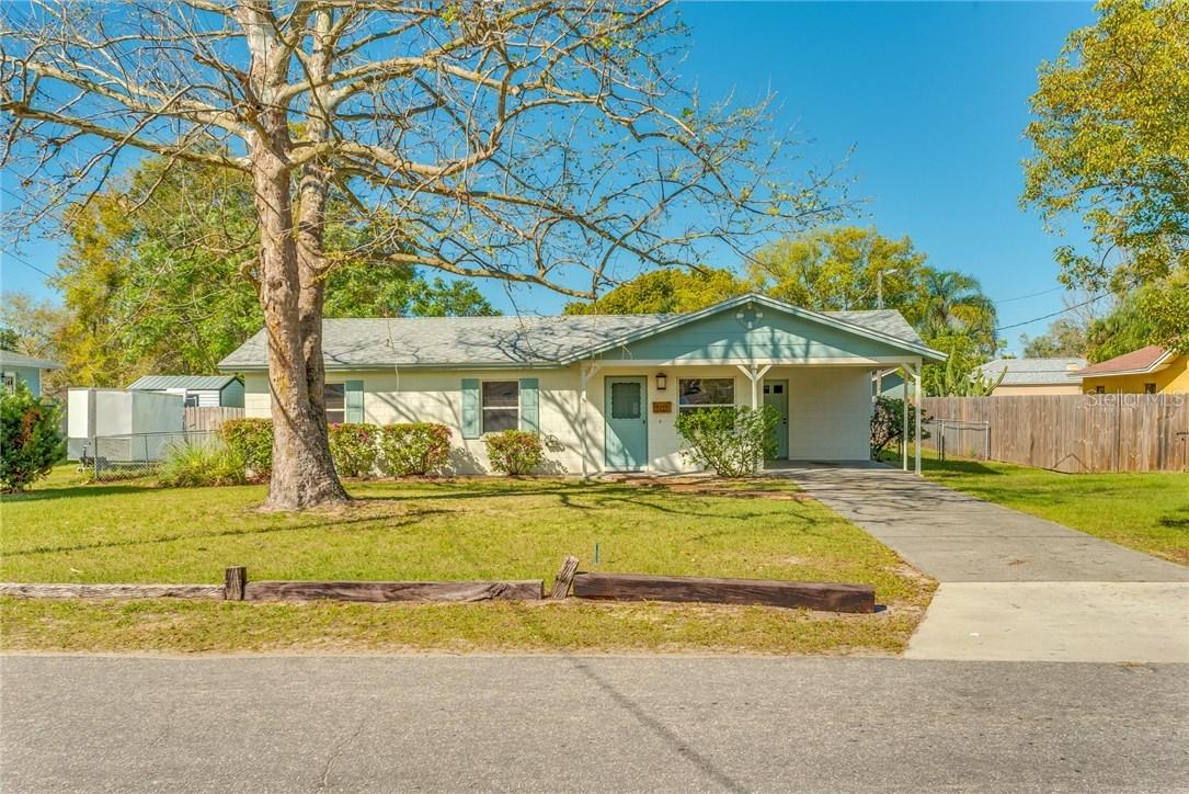 703 N Disston Ave., Tavares, FL 32778