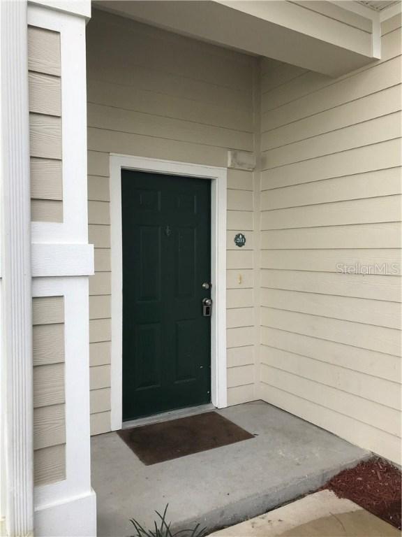 316 Southern Pecan Cir. #201, Winter Garden, FL 34787