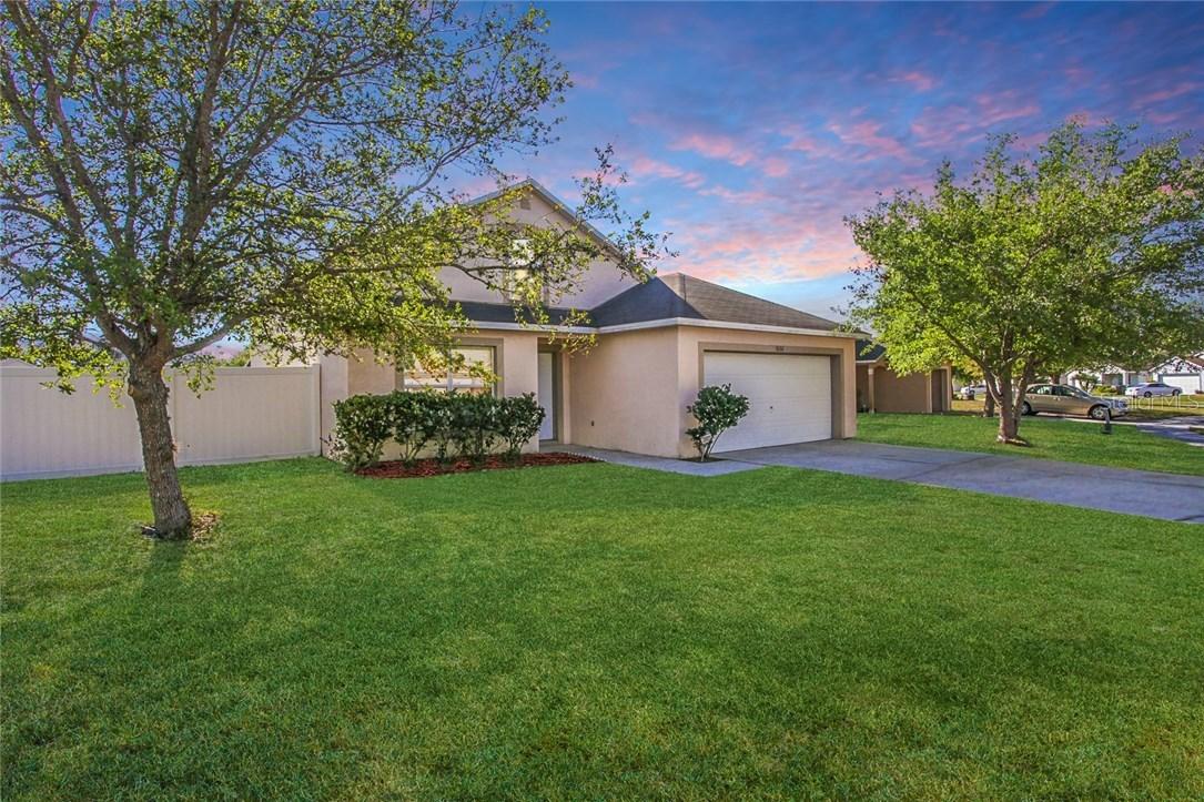 5132 Luna Negra Dr., Orlando, FL 32811