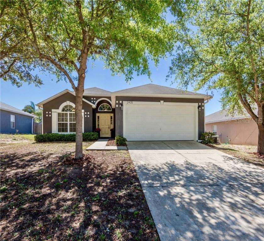 2405 Sandridge Cir., Eustis, FL 32726