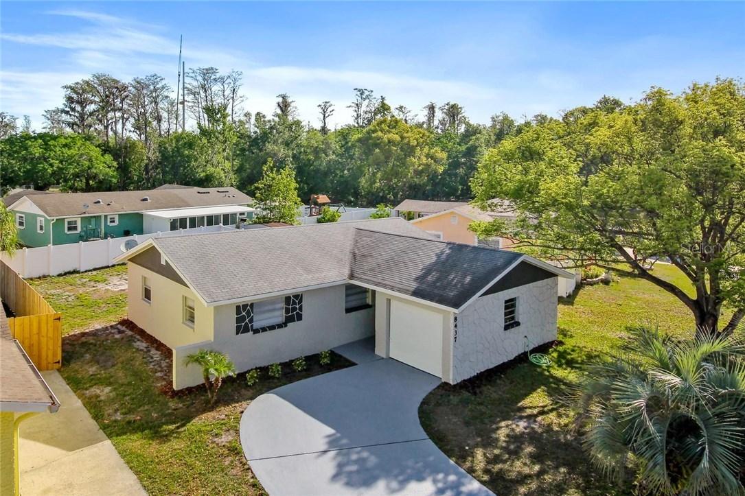 8437 Dimare Dr., Orlando, FL 32822