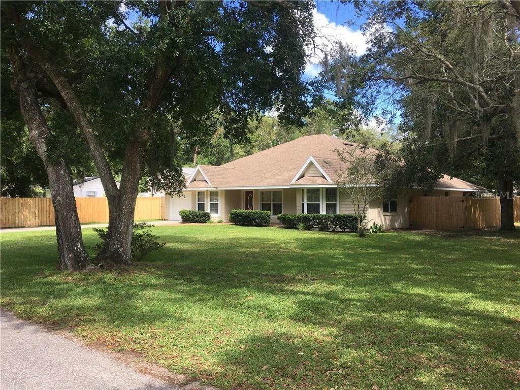25731 Lido Ave., Sorrento, FL 32776