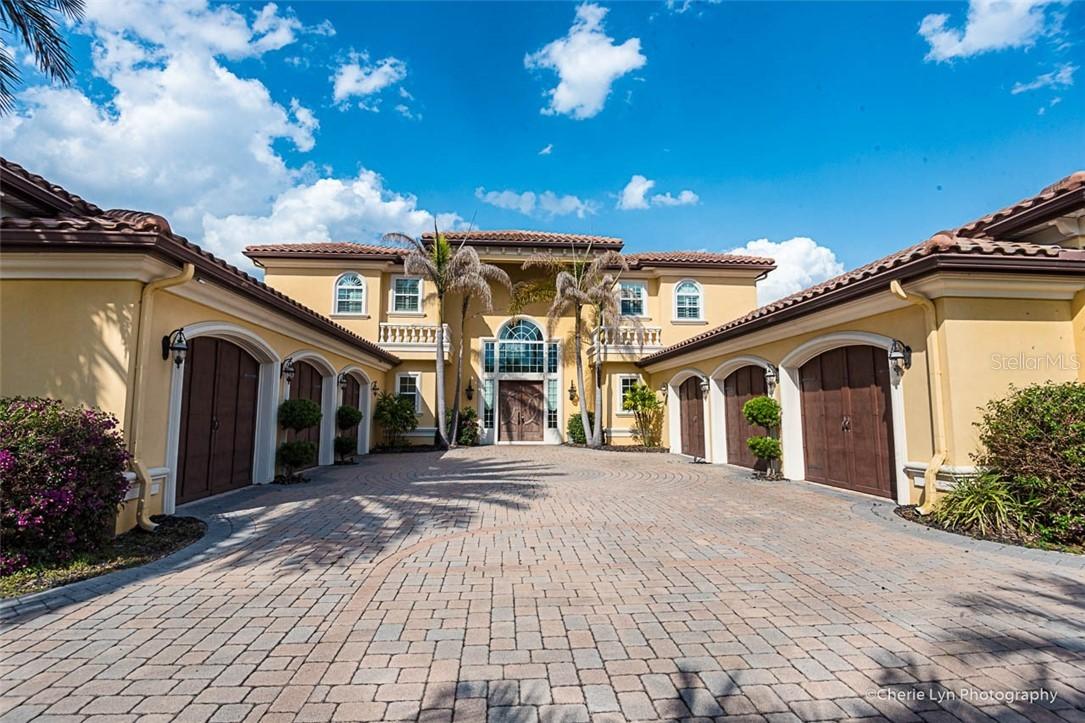 2610 Night Rains Dr., Lutz, FL 33559