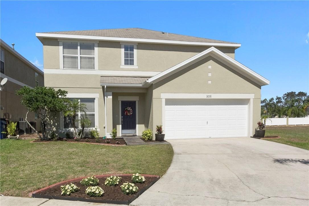 906 Windsor Estates Dr., Davenport, FL 33837