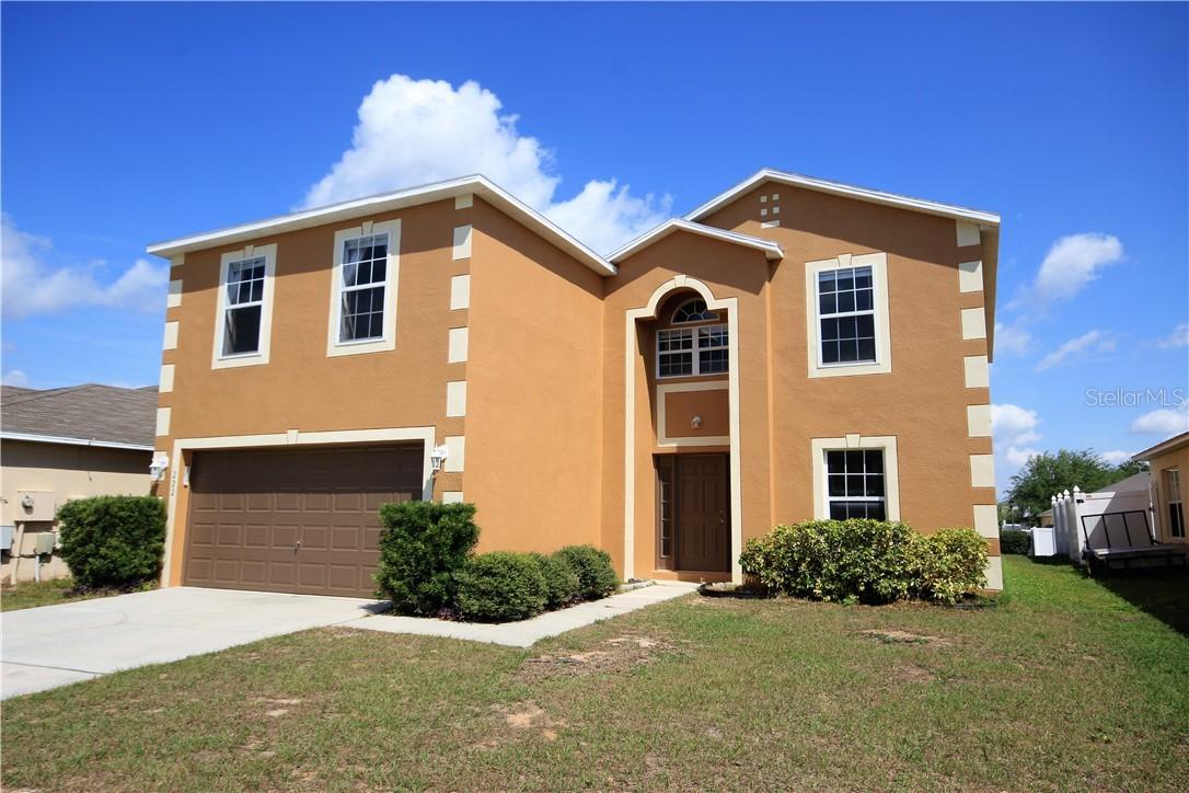 222 Samuel St., Davenport, FL 33897