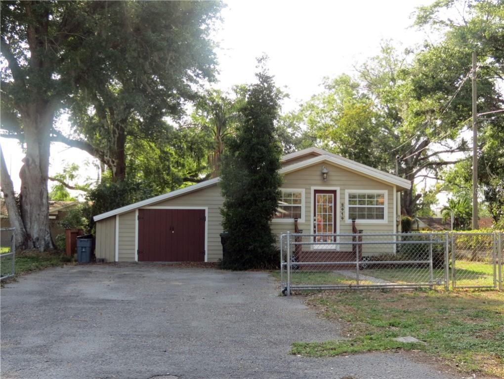 2414 Mayer St., Orlando, FL 32806