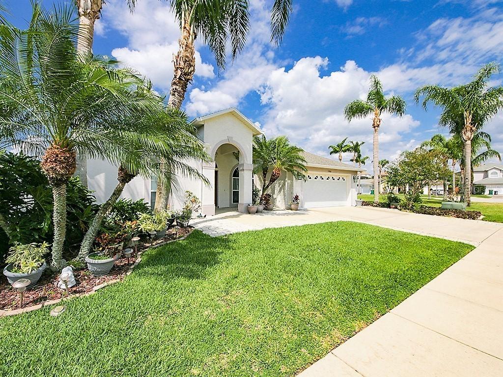 7980 Magnolia Bend Ct., Kissimmee, FL 34747