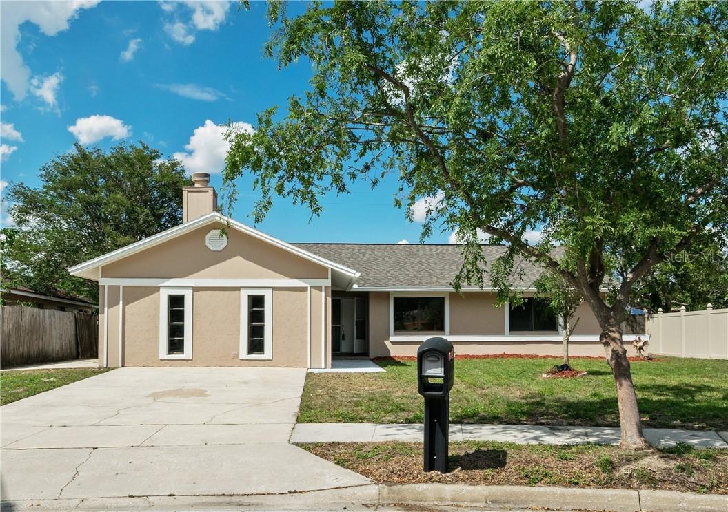 510 Wavecrest Dr., Orlando, FL 32807