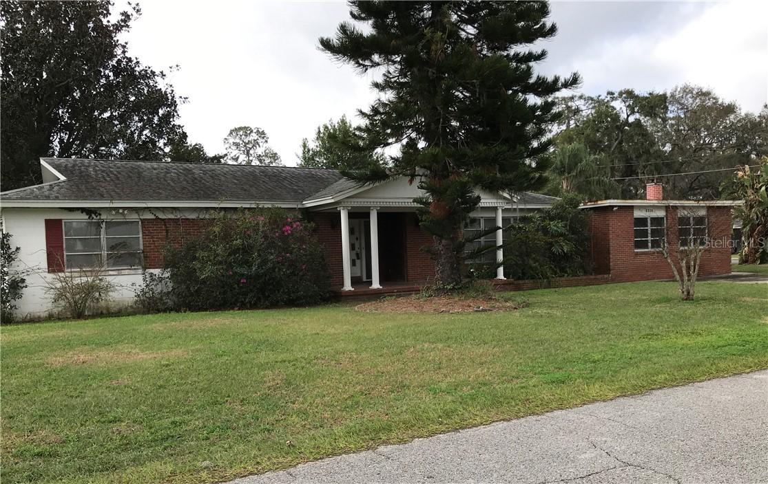 3862 Cactus Ln, Mount Dora, FL 32757