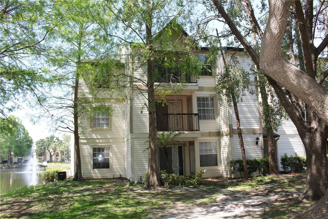 1972 Lake Atriums Cir. #195, Orlando, FL 32839