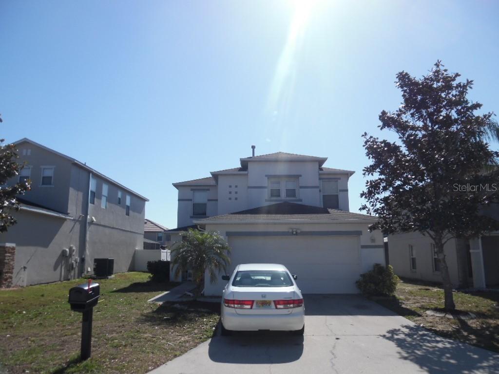 326 Rona Ln., Davenport, FL 33897