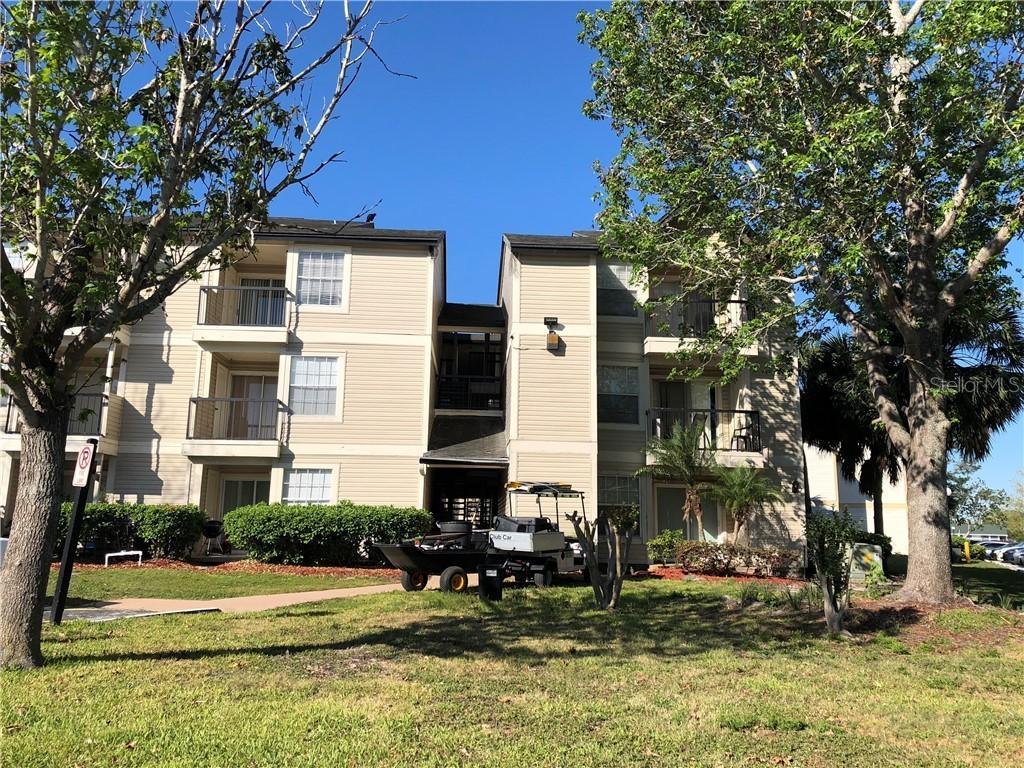 1916 Lake Atriums Cir. #47, Orlando, FL 32839