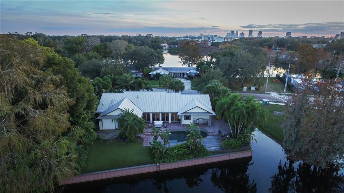 1301 Lake Shore Dr., Orlando, FL 32803