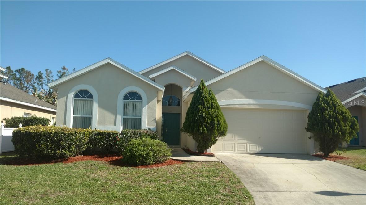 443 Corvina Dr., Davenport, FL 33897