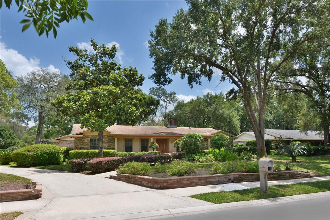 400 Meadow Ln., Longwood, FL 32779