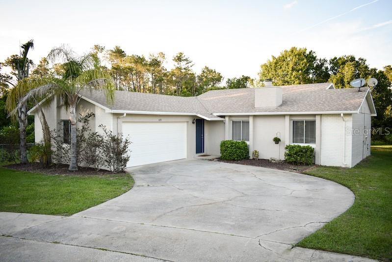 628 Grovewood Ave., Sanford, FL 32773